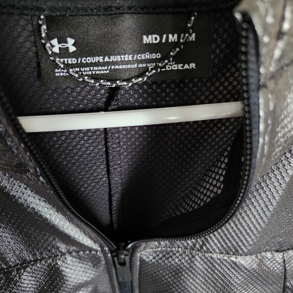 Under Armour light jacket - Picture 3 of 3